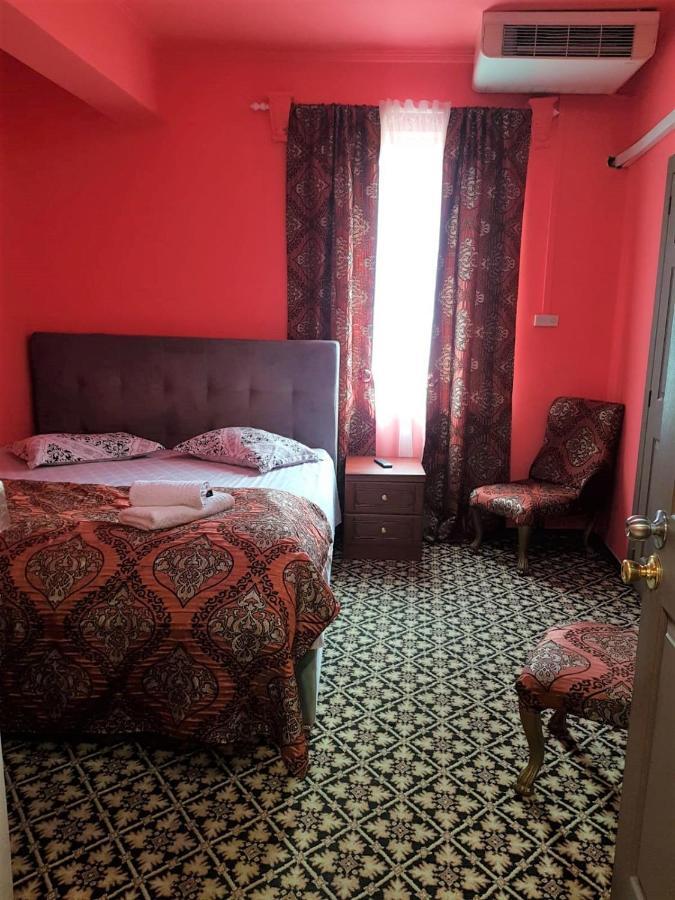 Hotel Darosy アラド エクステリア 写真